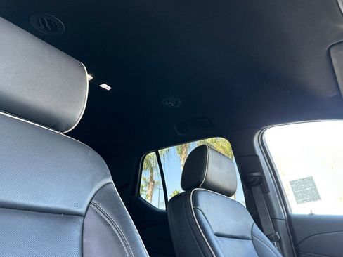Certified 2022 Chevrolet Traverse Premier AWD/4WD image 17