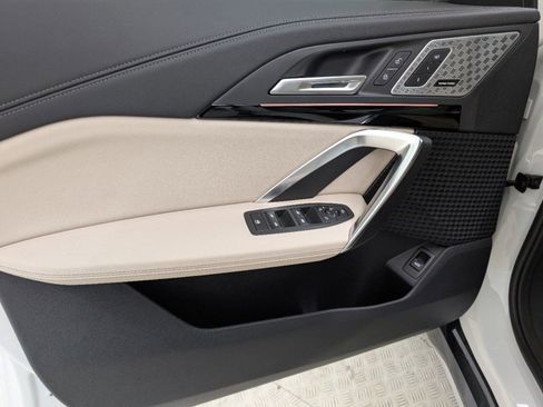 Used 2025 BMW X1 xDrive28i w/ Convenience Package image 12