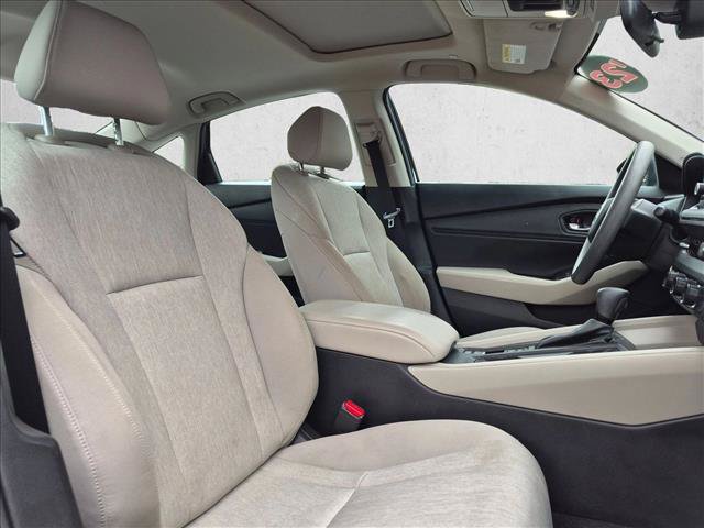 Used 2023 Honda Accord EX image 19
