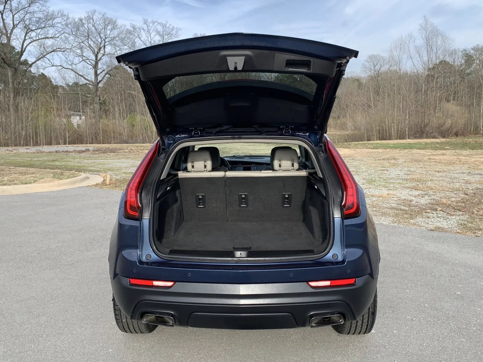 Used 2019 Cadillac XT4 Luxury FWD image 11