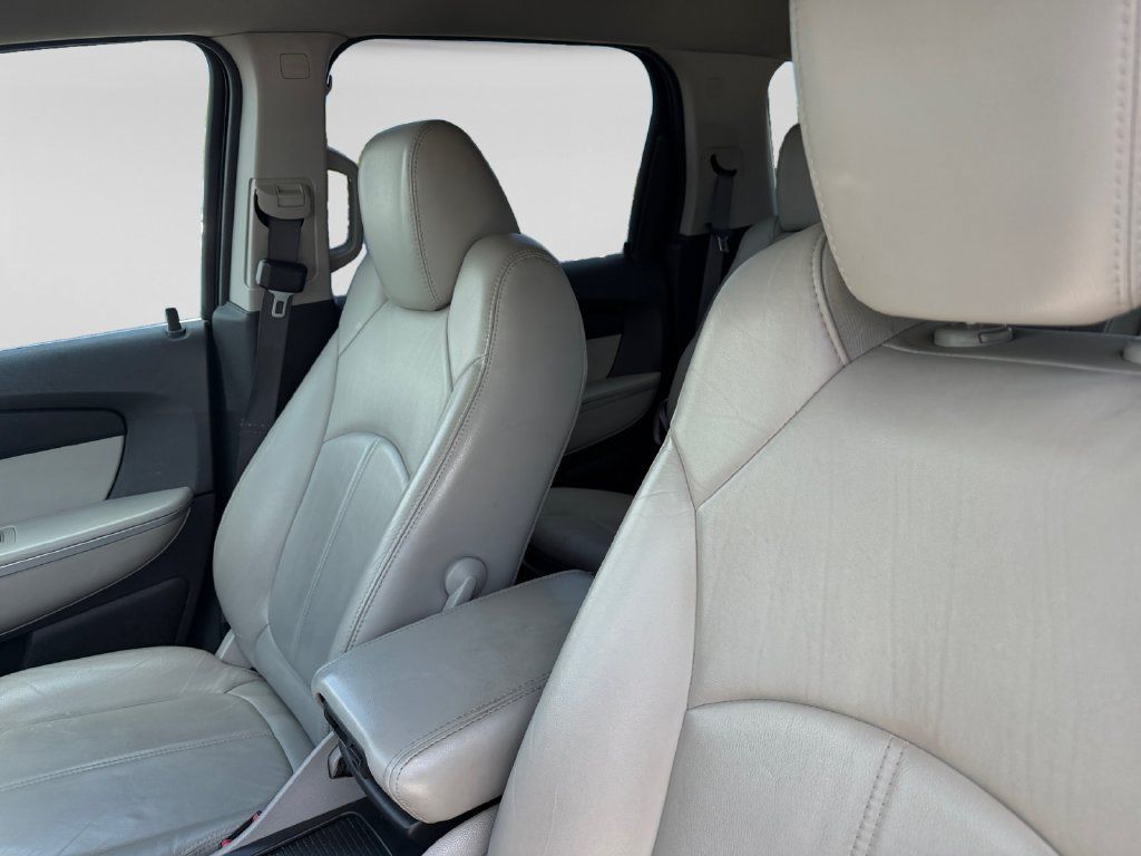 Used 2012 GMC Acadia SLT AWD/4WD image 23