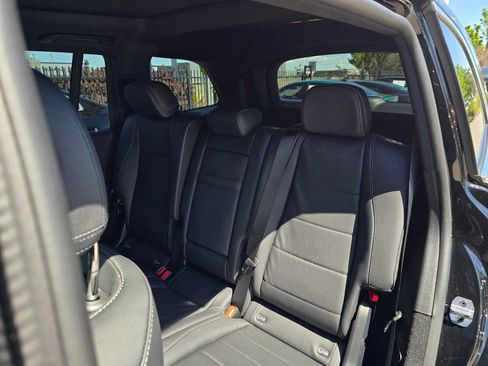 Used 2026 Mercedes-Benz GLS 450 4MATIC image 21