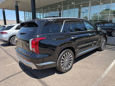 Used 2024 Hyundai Palisade Calligraphy AWD/4WD image 4