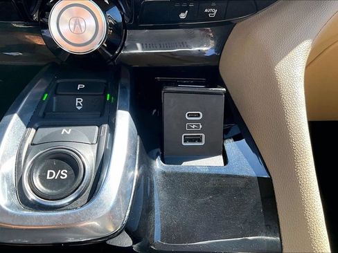 Used 2024 Acura MDX SH-AWD image 33