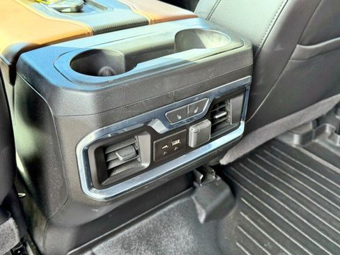 Used 2020 Chevrolet Silverado 3500 High Country image 20