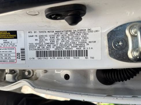 Used 2006 Toyota Tacoma PreRunner RWD image 16