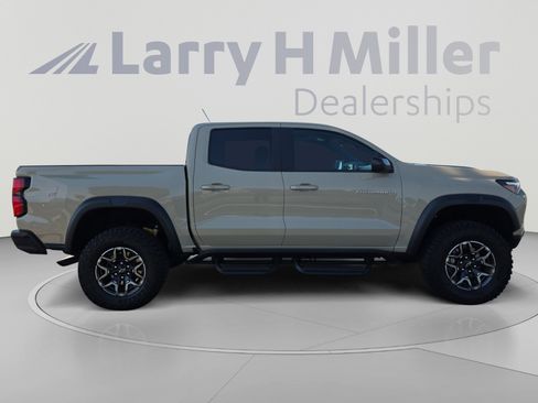 Certified 2024 Chevrolet Colorado ZR2 w/ Technology Package AWD/4WD image 6