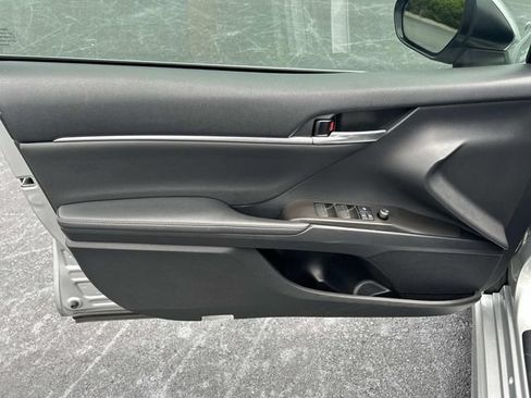 Used 2021 Toyota Camry XSE FWD image 22