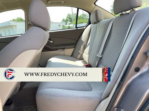 Used 2007 Chevrolet Malibu LT FWD image 22