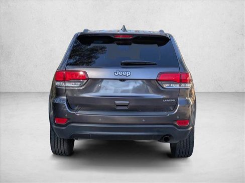 Used 2020 Jeep Grand Cherokee Laredo w/ 18" Wheel & 8.4" Radio Group image 7