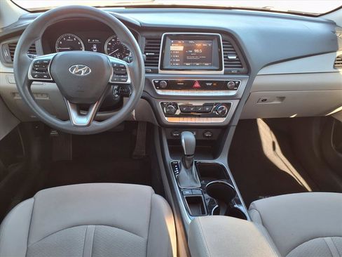 Used 2018 Hyundai Sonata SE image 6