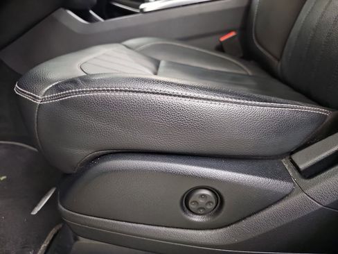 Used 2014 Mercedes-Benz GL 450 4MATIC image 30