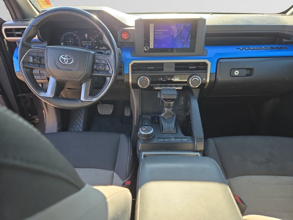 Used 2024 Toyota Tacoma TRD Off-Road AWD/4WD image 10