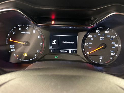 Used 2021 Chevrolet TrailBlazer LT FWD image 34