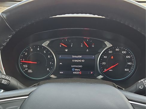 Used 2020 Chevrolet Equinox LT AWD/4WD image 18