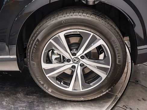 Used 2025 Lexus RX 350 FWD w/ Technology Package image 10