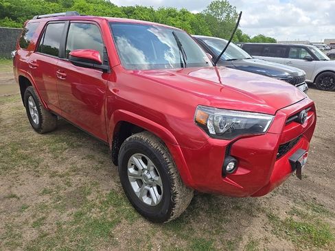 Used 2024 Toyota 4Runner SR5 image 4