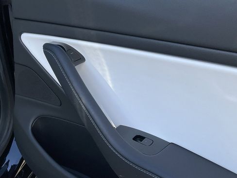 Used 2020 Tesla Model 3 Long Range image 55