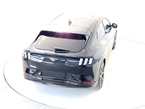 Used 2023 Ford Mustang Mach-E Premium image 17