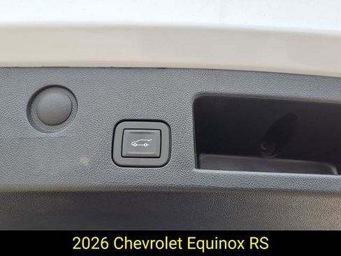 New 2026 Chevrolet Equinox RS w/ Convenience Package III AWD/4WD image 6