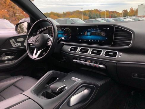 Certified 2022 Mercedes-Benz GLE 350 4MATIC w/ AMG Line Exterior image 18