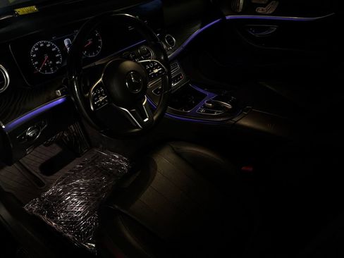 Used 2020 Mercedes-Benz E 350 Sedan image 15