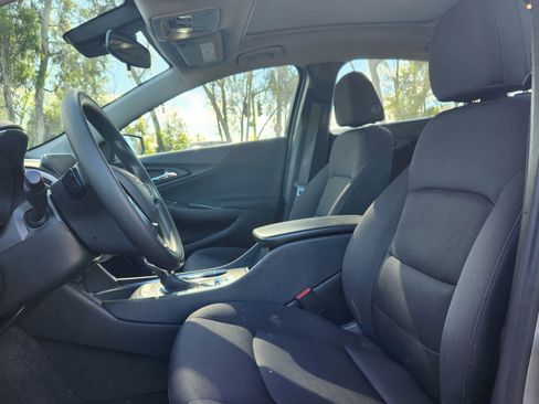 Used 2024 Chevrolet Malibu LT image 17