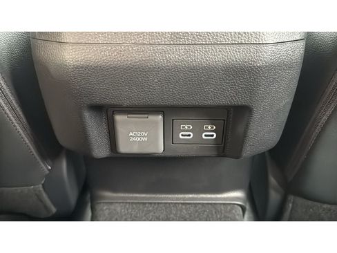 New 2026 Toyota Tacoma Limited AWD/4WD image 38