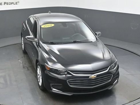Used 2018 Chevrolet Malibu LT FWD image 46