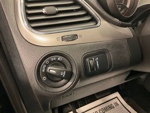 Used 2014 Dodge Journey Crossroad w/ Flexible Seating Group AWD/4WD image 14