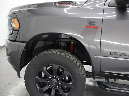 Used 2020 RAM 2500 Big Horn w/ Night Edition AWD/4WD image 39