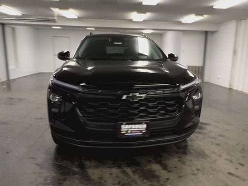 New 2026 Chevrolet Trax LT w/ Driver Confidence Package image 3