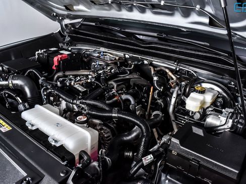 Used 2025 Toyota Tacoma TRD Off-Road image 10