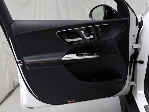 Certified 2026 Mercedes-Benz GLC 43 AMG 4MATIC image 27