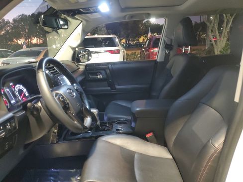 Used 2022 Toyota 4Runner TRD Off-Road Premium image 13