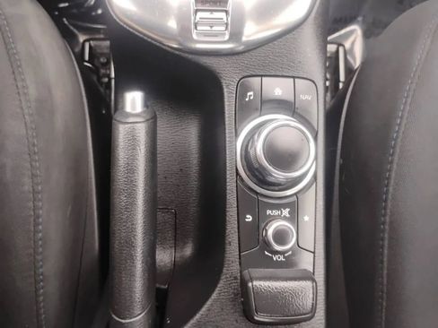 Used 2016 Scion iA image 14