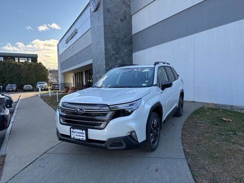 New 2025 Subaru Forester Limited image 10