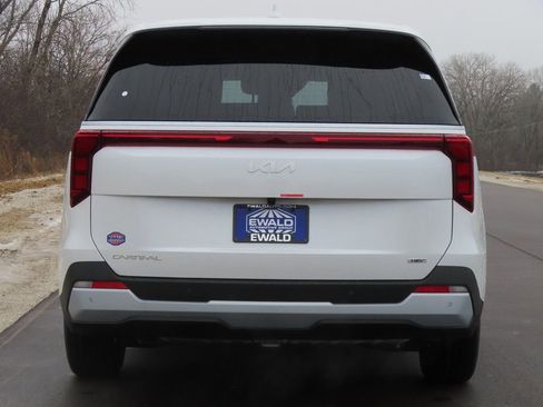 New 2026 Kia Carnival LXS image 20