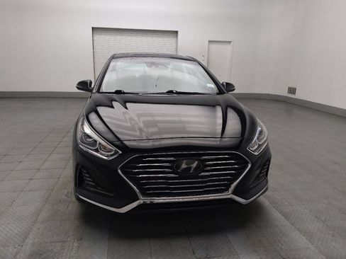Used 2018 Hyundai Sonata Limited w/ Limited Ultimate Package 03 FWD image 14