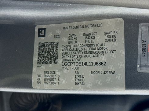 Used 2020 Chevrolet Colorado Z71 image 38