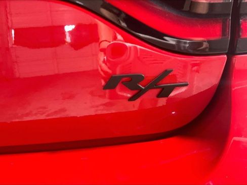 Used 2023 Dodge Charger R/T w/ Performance Handling Group RWD image 38
