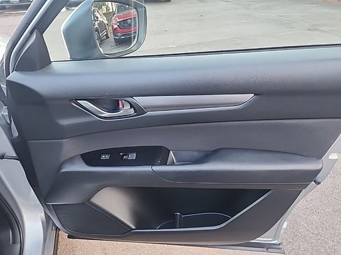 Used 2019 MAZDA CX-5 Sport image 23