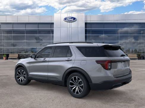 New 2026 Ford Explorer ST-Line AWD/4WD image 4