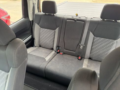 Used 2019 Toyota Tundra SR5 w/ SR5 Upgrade Package image 14