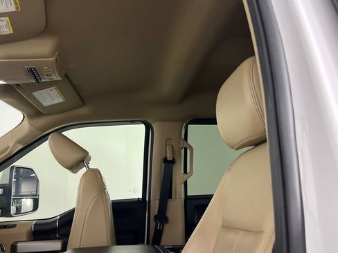 Used 2021 Ford F250 Lariat w/ Lariat Value Package image 22