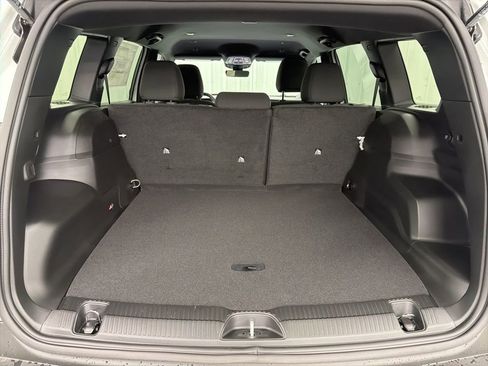 New 2026 Jeep Cherokee Laredo image 8