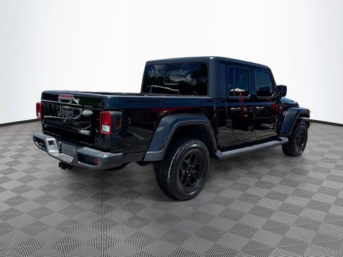 Used 2022 Jeep Gladiator Mojave AWD/4WD image 6