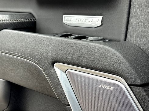 Used 2023 GMC Sierra 1500 Denali image 36