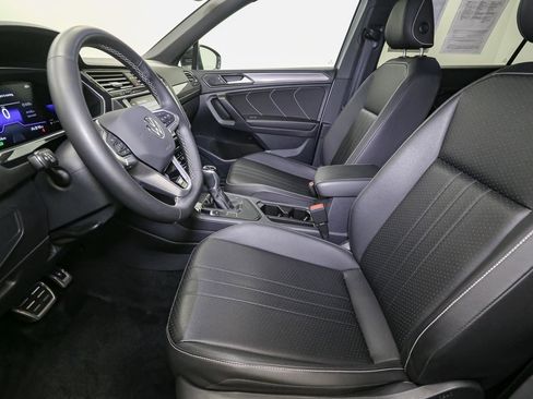 Certified 2023 Volkswagen Tiguan SE R-Line FWD image 49
