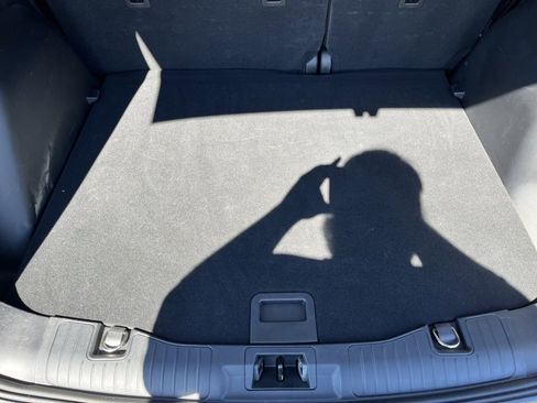 Used 2023 Ford Escape Active image 11